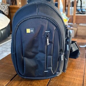 Case Logic Compact Camera Sling Bag